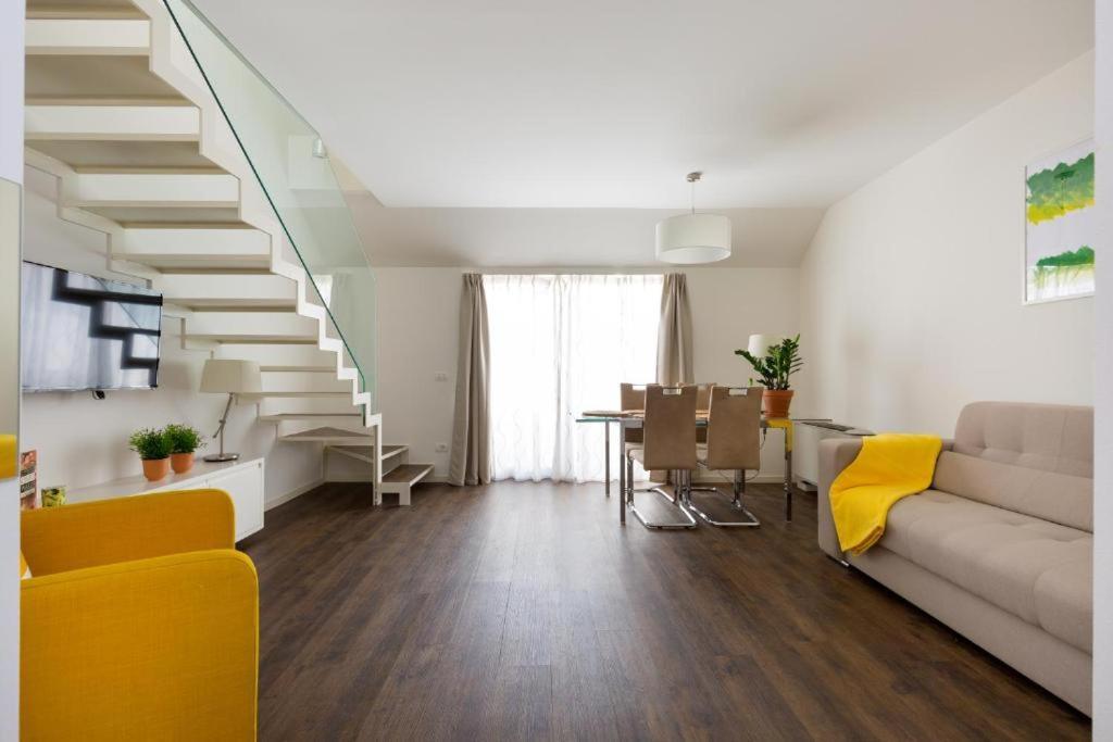 Erkel Rooftop Suites Budapest Bagian luar foto