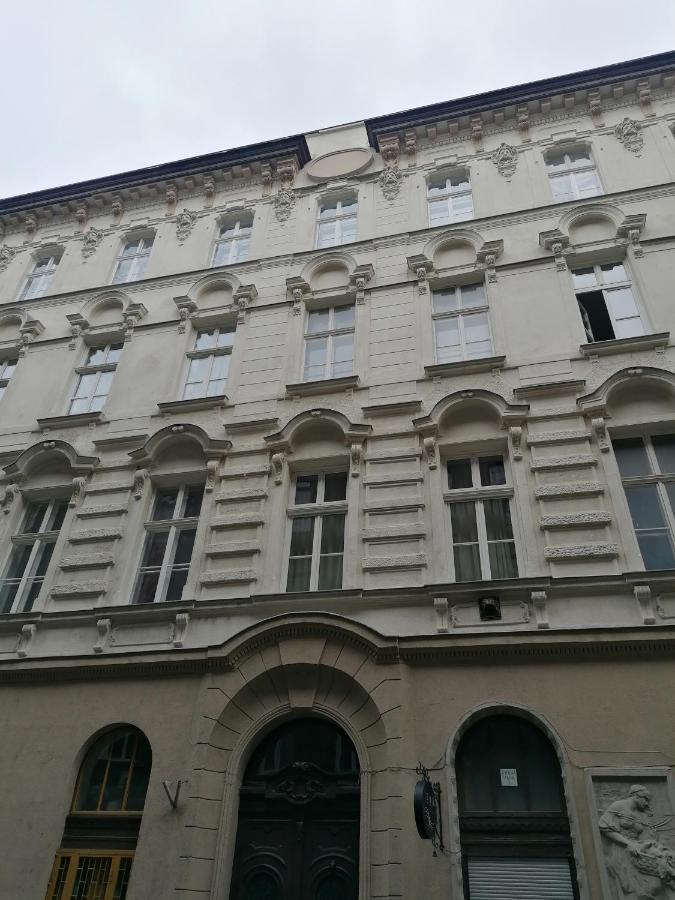 Erkel Rooftop Suites Budapest Bagian luar foto