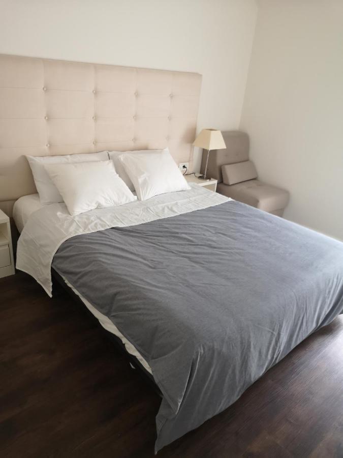 Erkel Rooftop Suites Budapest Bagian luar foto